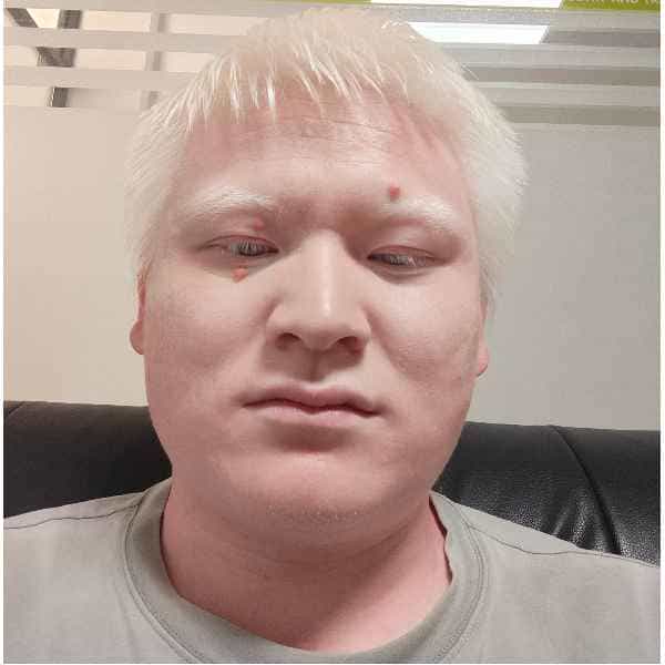 30岁岁安徽单身帅哥 - 桂林吉缘网