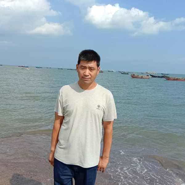 44岁岁辽宁单身帅哥 - 桂林吉缘网