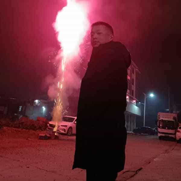 38岁岁四川单身帅哥 - 桂林吉缘网