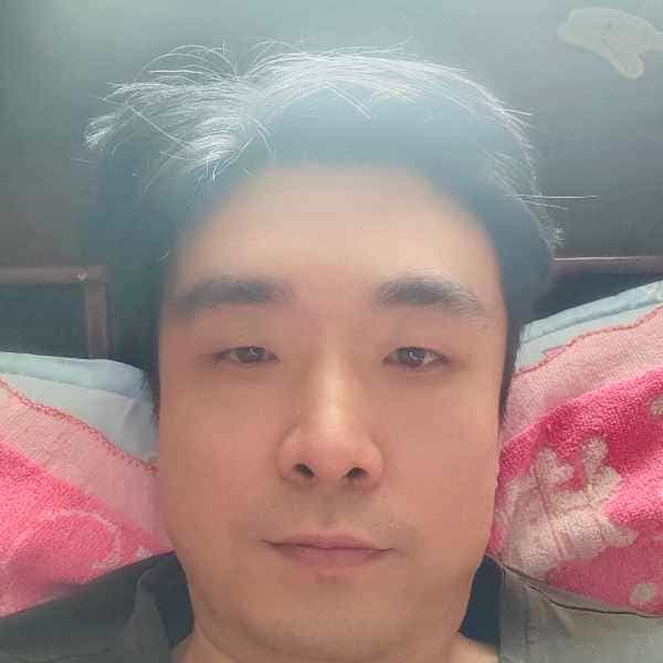 43岁岁河南单身帅哥 - 桂林吉缘网