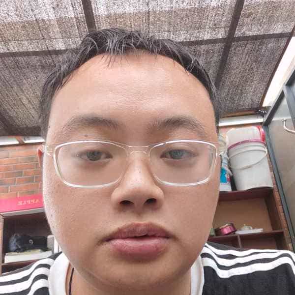 34岁岁江西单身帅哥 - 桂林吉缘网