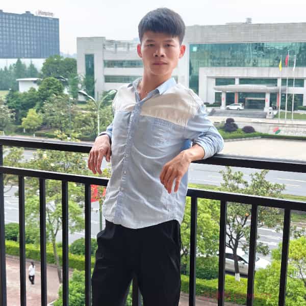 29岁岁湖南单身帅哥 - 桂林吉缘网