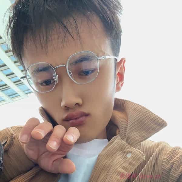 31岁岁贵州单身帅哥 - 桂林吉缘网